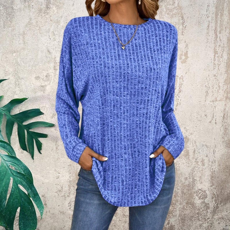 Casual long-sleeved top